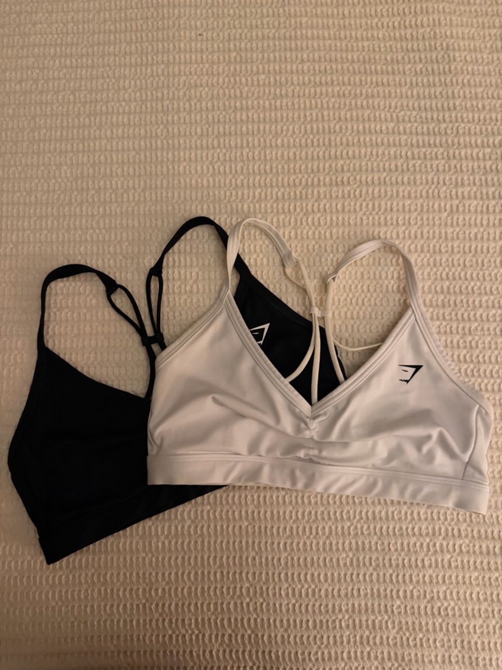 Gymshark Minimal Sports Bra Duo In White & Black